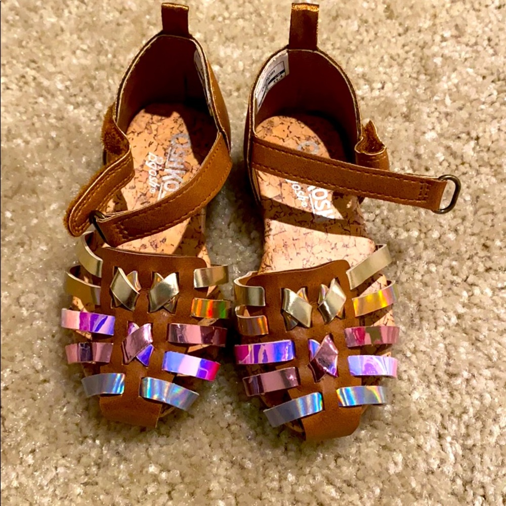 Toddler size 4 OshKosh sandals